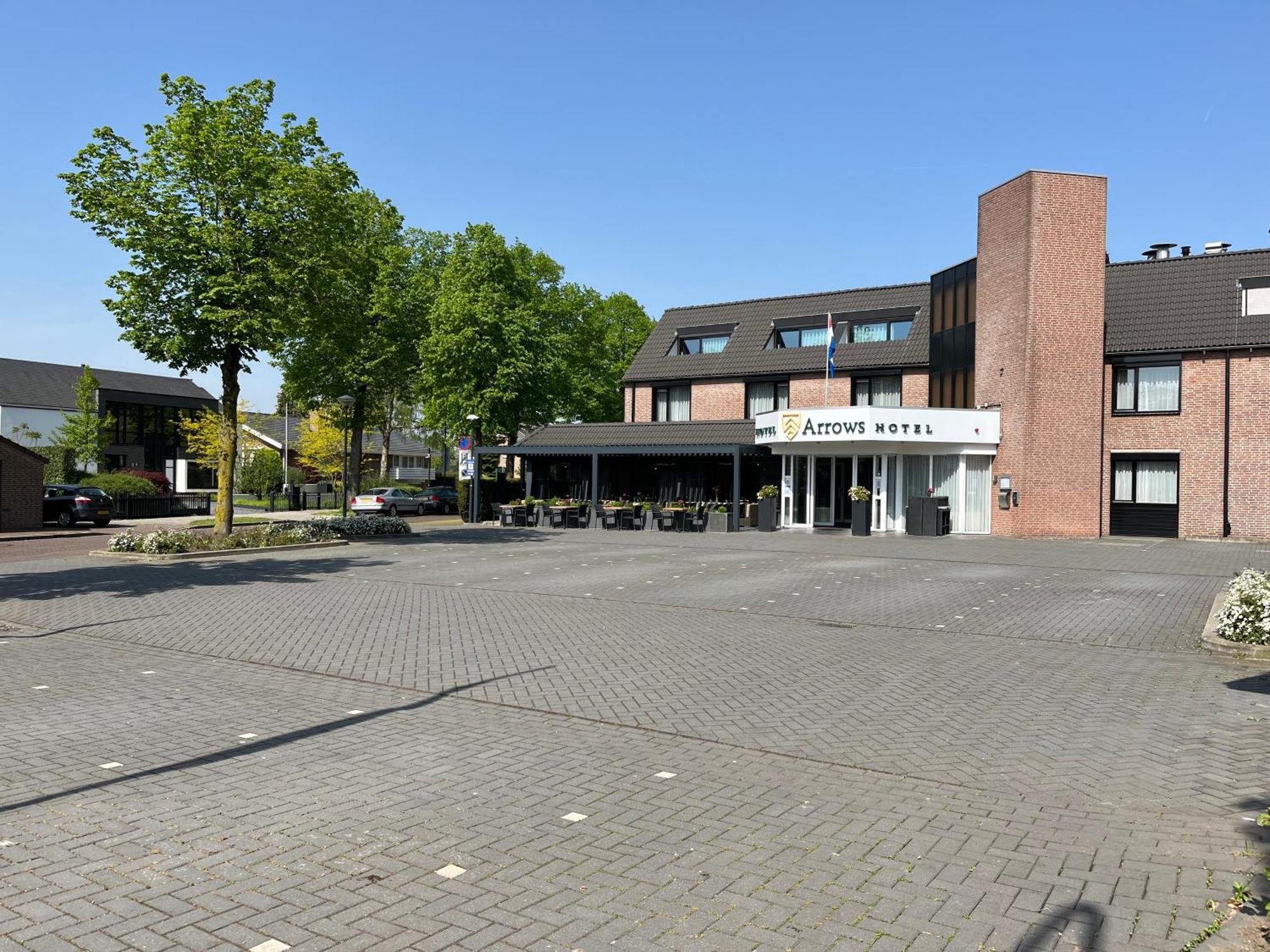 Hotel Arrows Uden Eksteriør billede