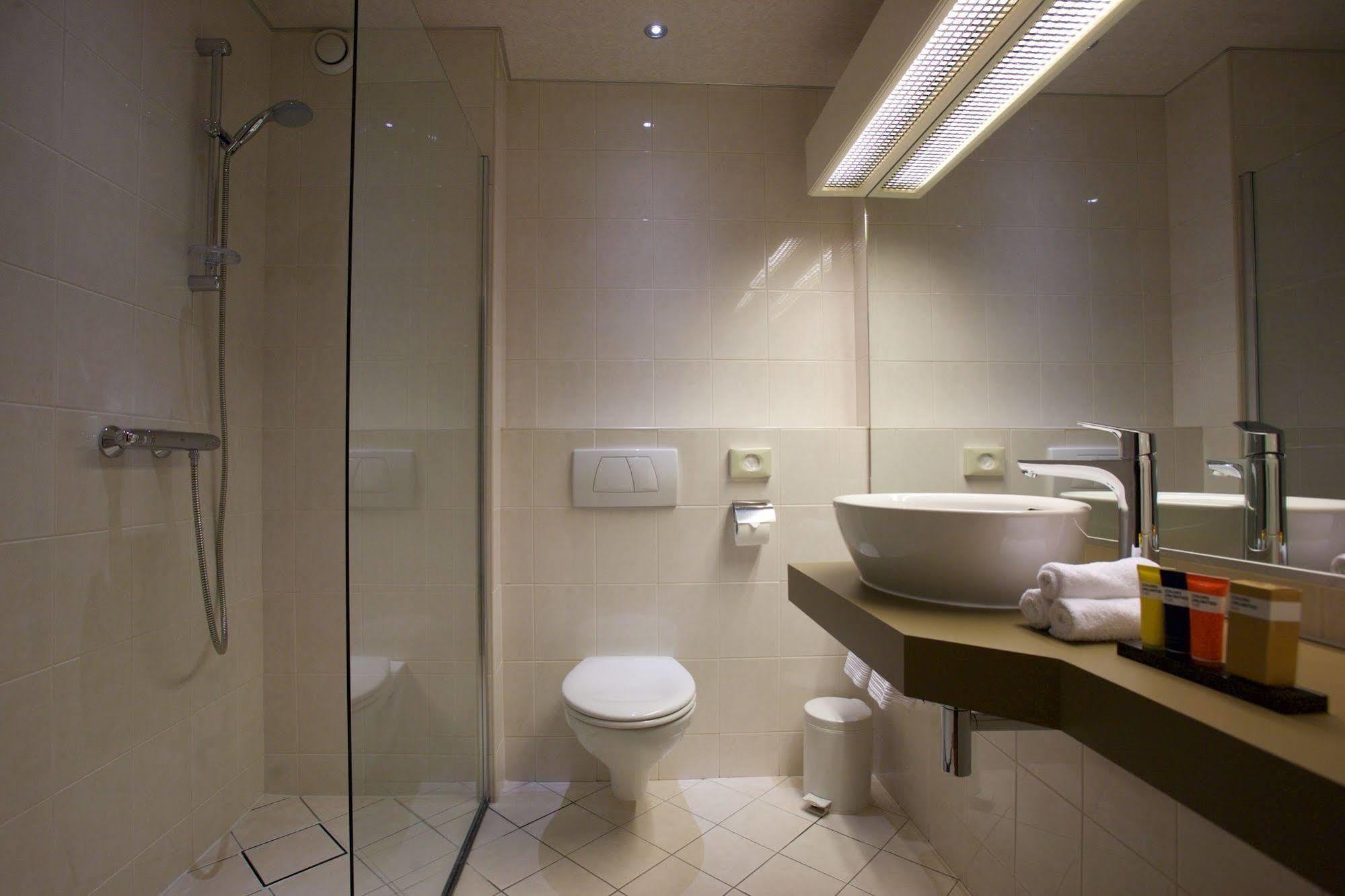 Hotel Arrows Uden Eksteriør billede