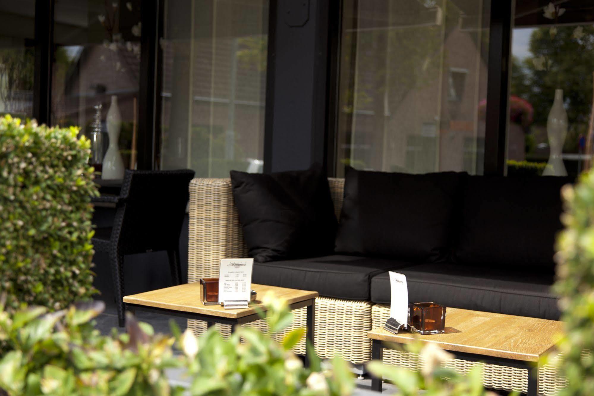 Hotel Arrows Uden Eksteriør billede